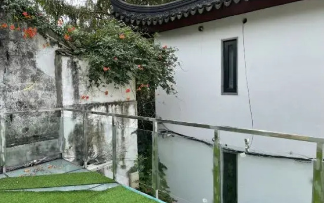 Shiguangli Inn