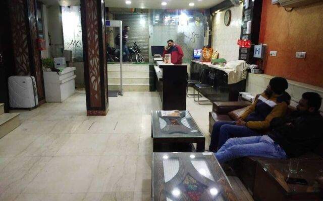 Hotel You  Me by ADB Rooms