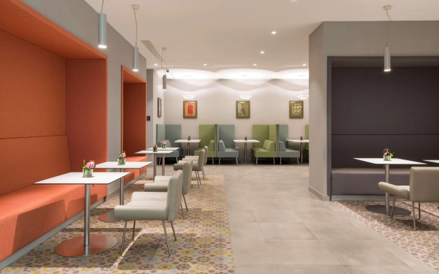 Hampton by Hilton Rome East