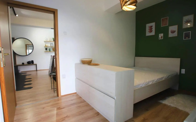 DLK Suite