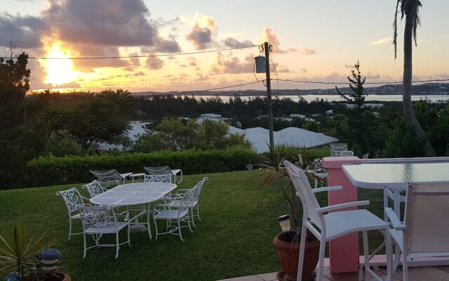 Bermuda Connections Guest House