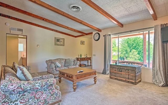 Scenic Kernville Home - Walk to Downtown & River!