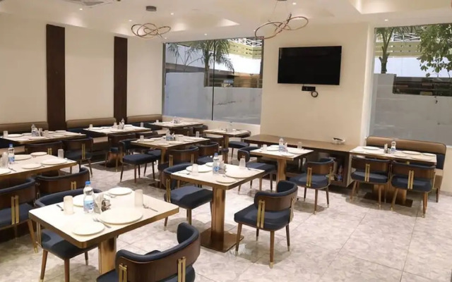 Lords Eco Inn Jamnagar City Center