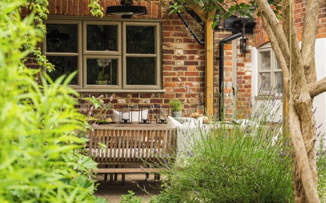 Lovely 3-bed House in West Malling, Kent