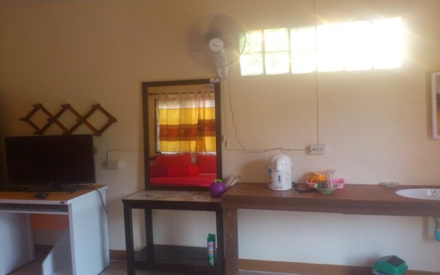 Baan Chaiwong Resort
