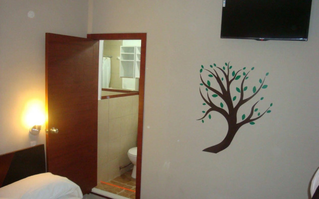 Hostal Urban Inn - Hostel