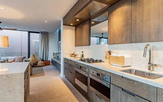 Stylish Apartment With Rooftop Deck Pool 53 Napier