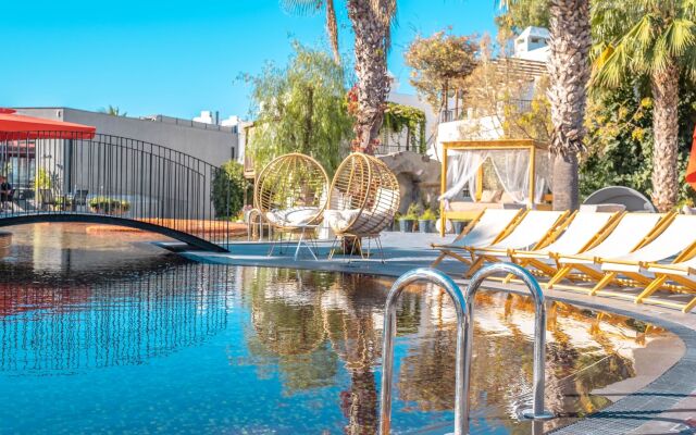 Very Chic Bodrum Adult Only +18