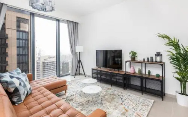 Spacious & Full of light 3BR+ kids Dubai Mall