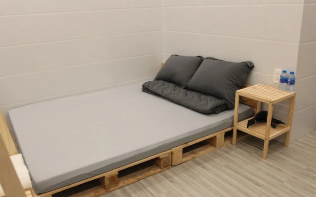 B Home - Hostel