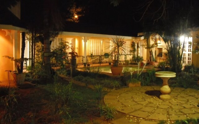The Cascades Guest Lodge
