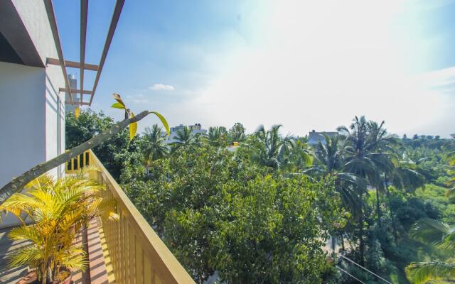 OYO 22935 Iwe Studio