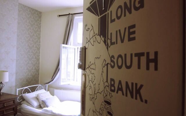 The Horse & Stables - Hostel