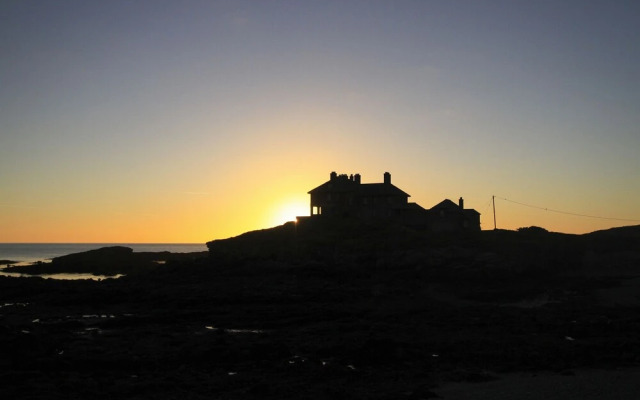 Angorfa - Trearddur Bay
