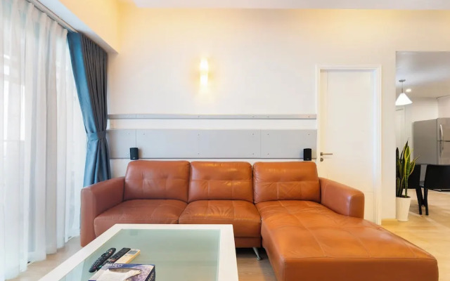 Salute de Sailing Tower - Palace Garden