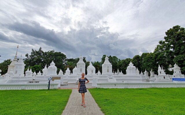 Smile Lanna Ladies Hostel - Caters to Women