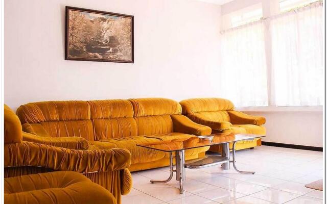 Vanda Villa Batu