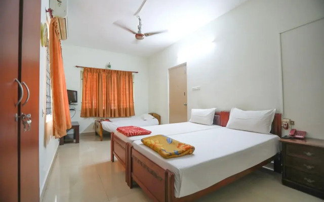 ULO Saicharan Comfort Inn