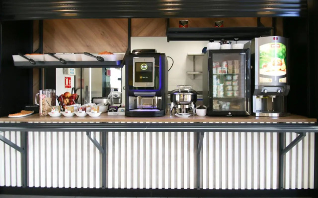 B&B HOTEL Reims Bezannes
