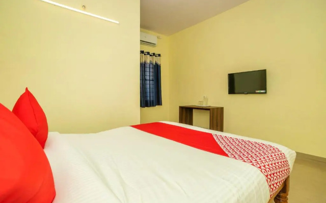 Shree Comforts By OYO Rooms