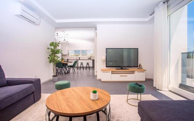 Villa Marijeta exclusive 5 star villa with 50sqm private pool, 6 bedrooms and playroom