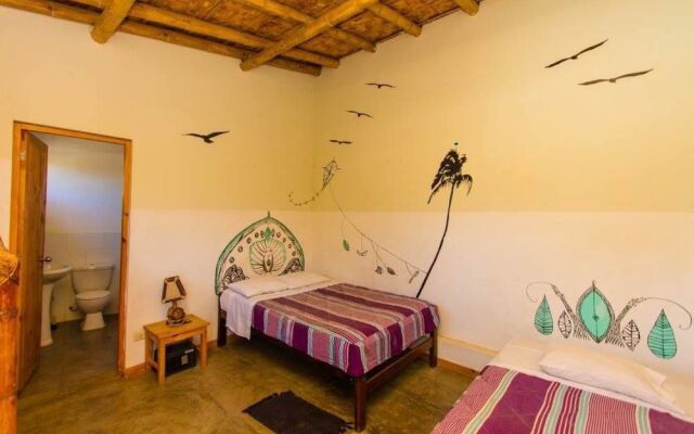 Palosanto Backpackers