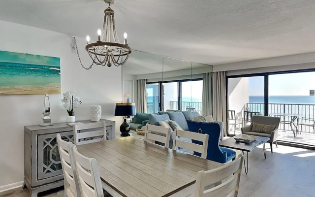 Emerald Towers by Panhandle Getaways