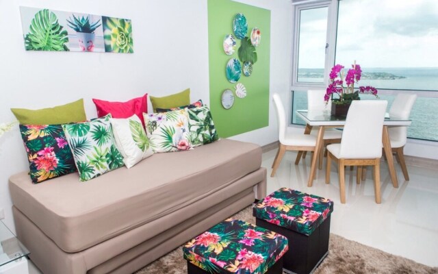 1 Bedroom Ocean View Apartment