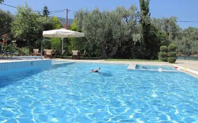 Palirria Hotel & Studios