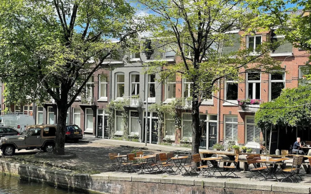 Canal View Stay Amsterdam