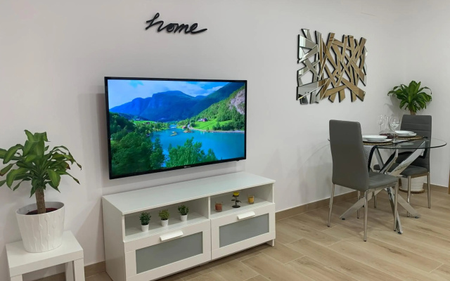 A Estrenar Preciosa Suite-Céntrico-Con Jardín y Porche