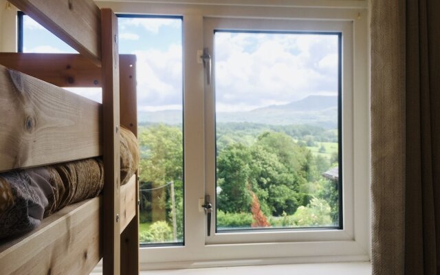 Coedlan - With Superb Views of Cader Idris