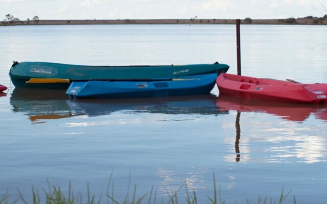 Lakehouse Cullulleraine