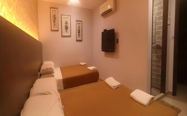 OYO 768 Fajar Baru Boutique Hotel