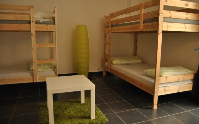 Mondello Home Hostel