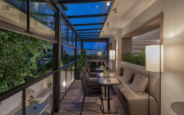 Bitzaro Boutique Hotel