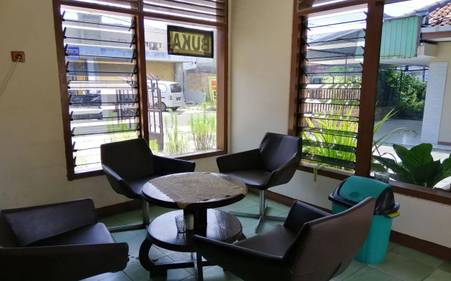 Hotel New Kartika In by OYO