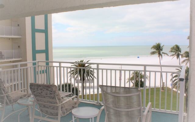 Jamaica Royale 506 - 2 Br Condo