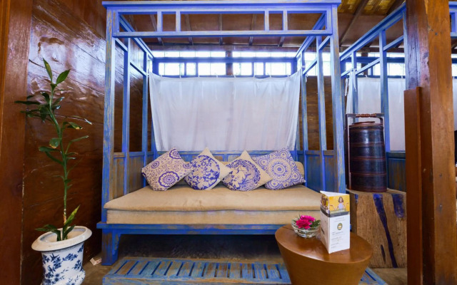 The Settlement Hotel