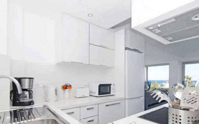 Protaras Thalassa Beachfront Suite