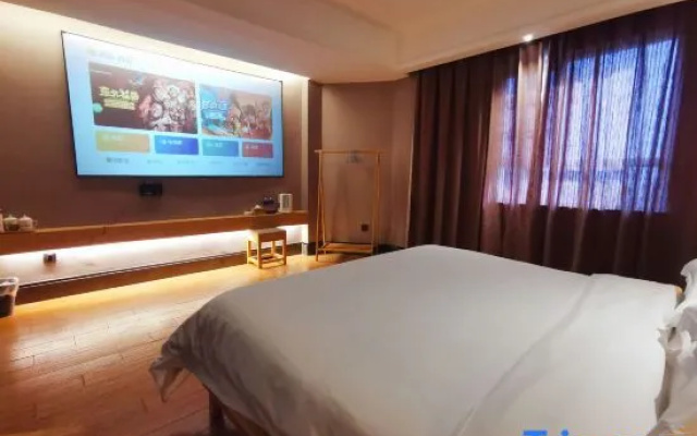 Jianjing Hotel (Yueyang Nanhu Square)