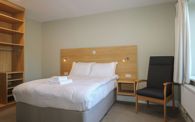 Marine Court Suite