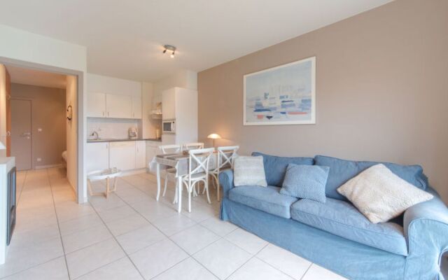 Apartment Zeeflat De Haan