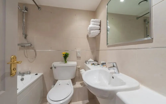 Quality Crown Hotel Kensington