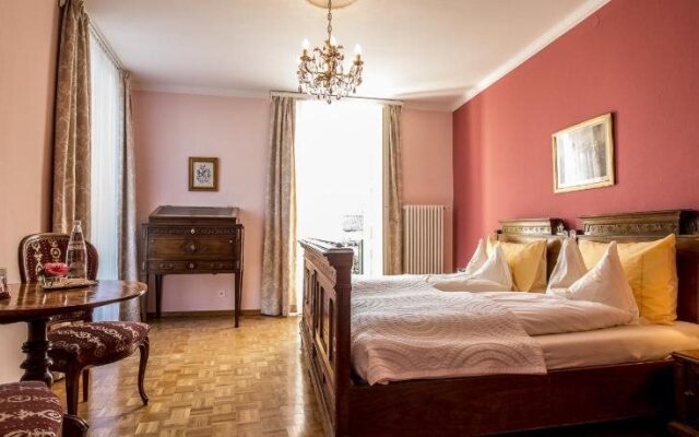 Swiss Historic & Garten Hotel Villa Carona