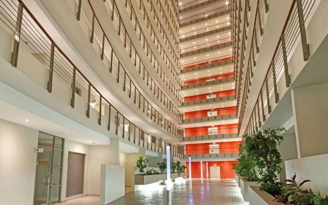 Afribode Acc Adenium Beachfront Apartment