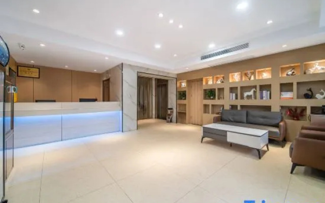 Xinxiang 988 Hotel (No. 2 Middle School and Second Hospital Branch)