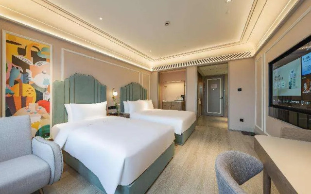 Madison Shanghai International Resort