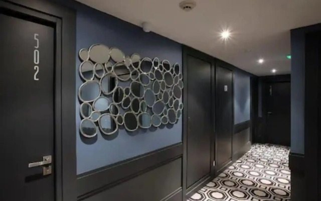 Hotel Le Cinq Hyper Centre Ville