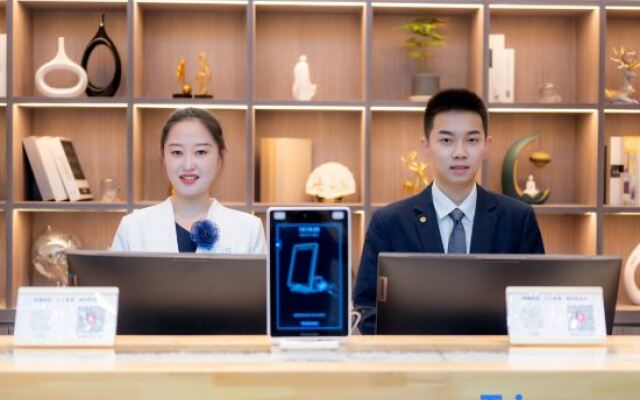 Lang Lizi hotel Beijing Huilongguan Long Ze Subway Station